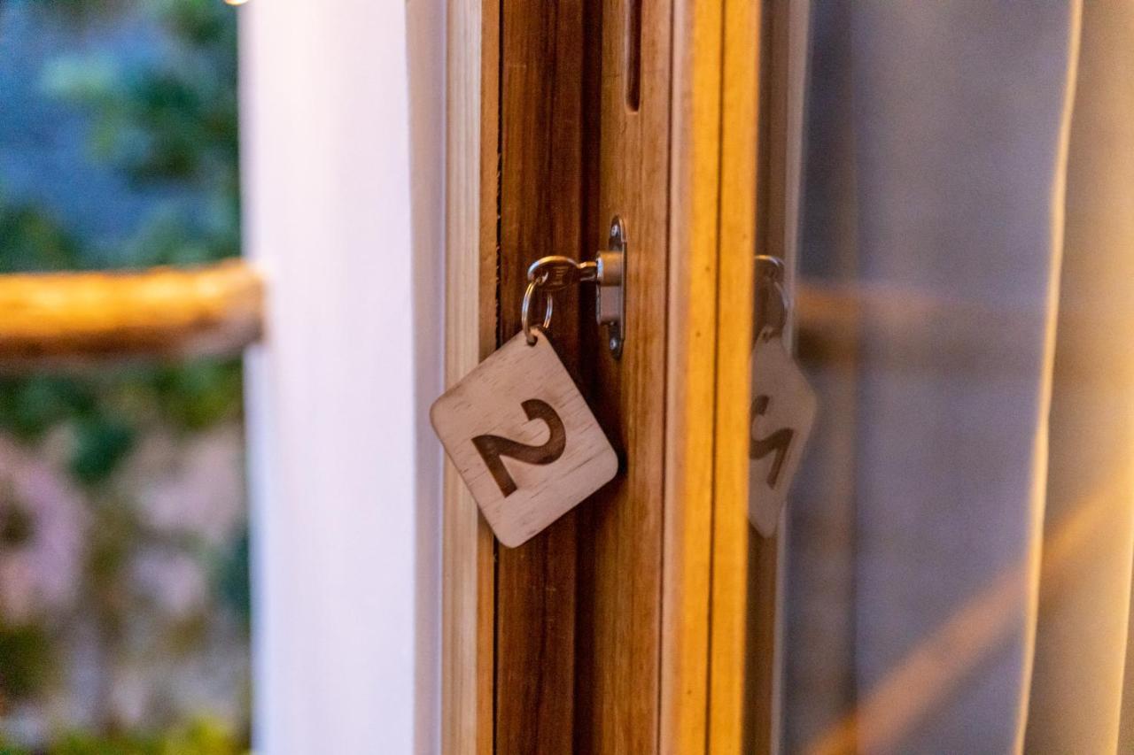 Natural Garden Boutique Hotel ジャンビアニ エクステリア 写真