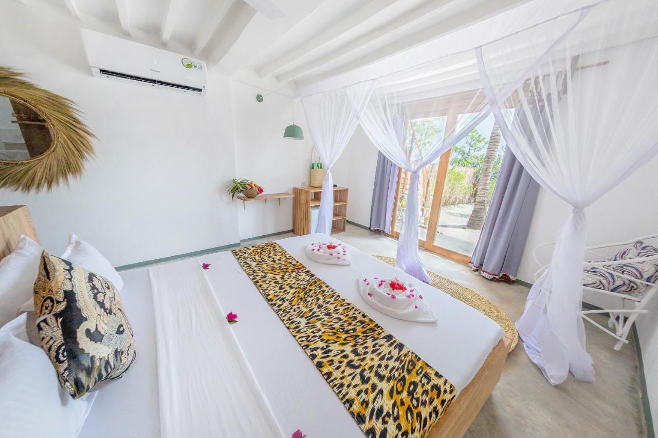 Natural Garden Boutique Hotel ジャンビアニ エクステリア 写真